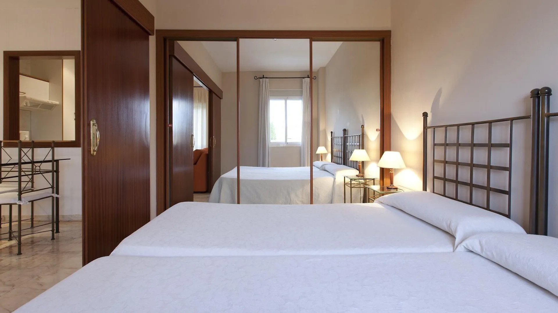 Apartamentos Vértice Bib Rambla Sevilla España