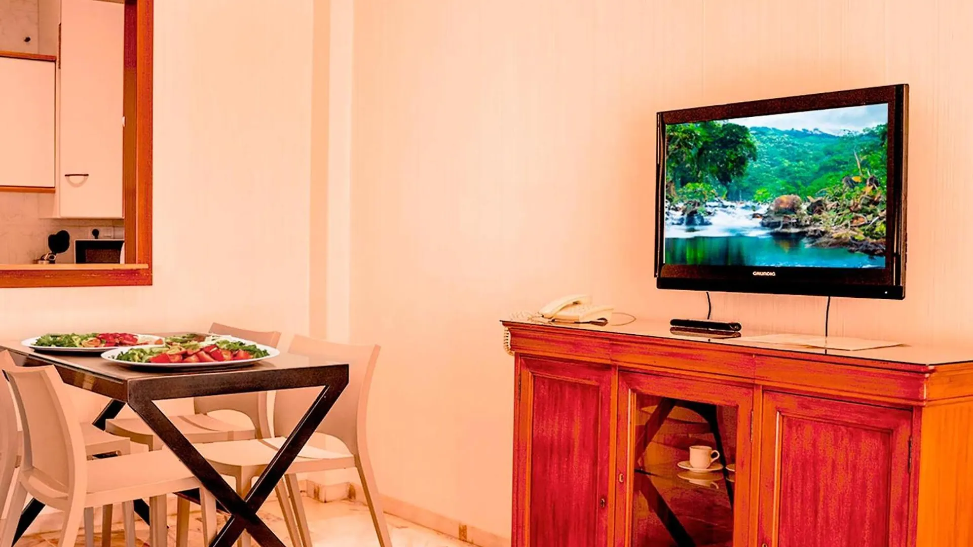 Apartamentos Vértice Bib Rambla Sevilla 0*,  España