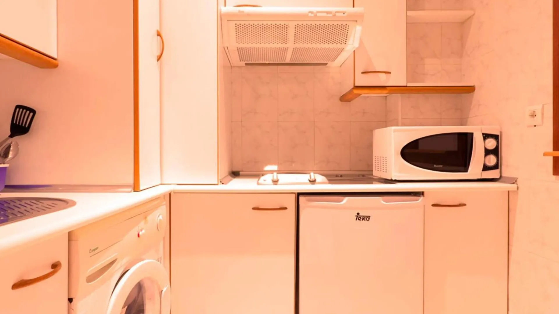 Apartamentos Vértice Bib Rambla Sevilla 0*,